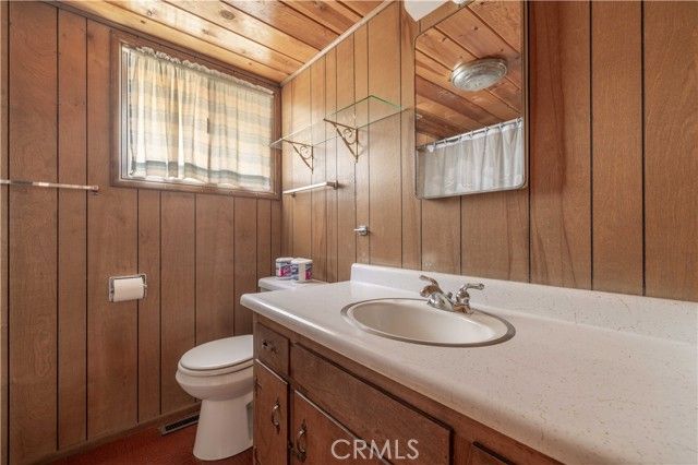 1332 Siskiyou Drive, Big Bear Lake, CA 92315