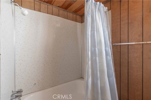 1332 Siskiyou Drive, Big Bear Lake, CA 92315