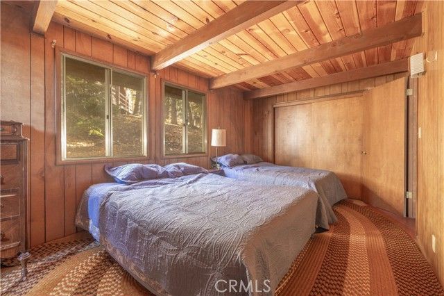 1332 Siskiyou Drive, Big Bear Lake, CA 92315