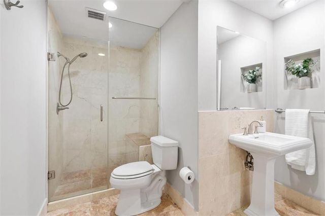 6808 Glenridge Drive D, Atlanta, GA 30328