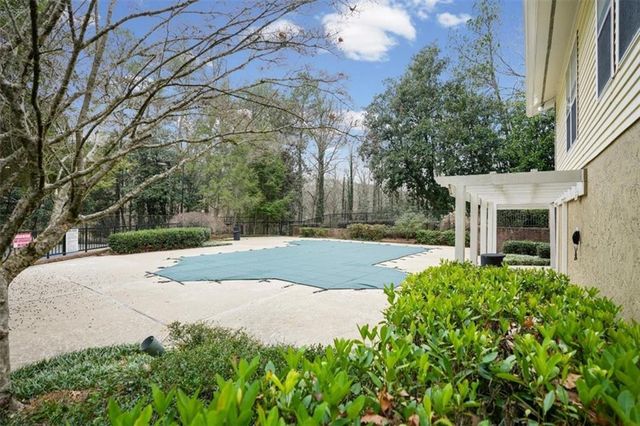 6808 Glenridge Drive D, Atlanta, GA 30328