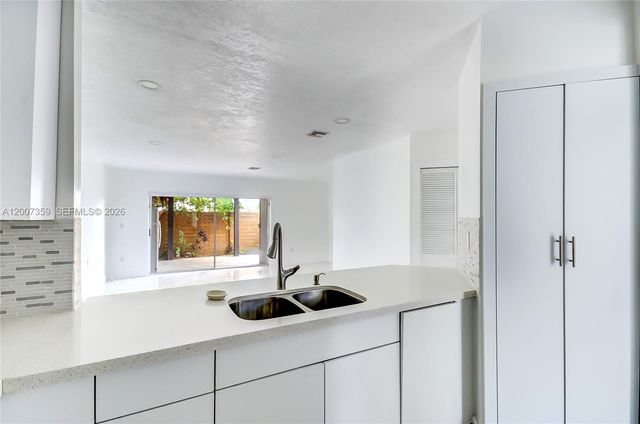 12909 SW 61 0, Miami, FL 33183