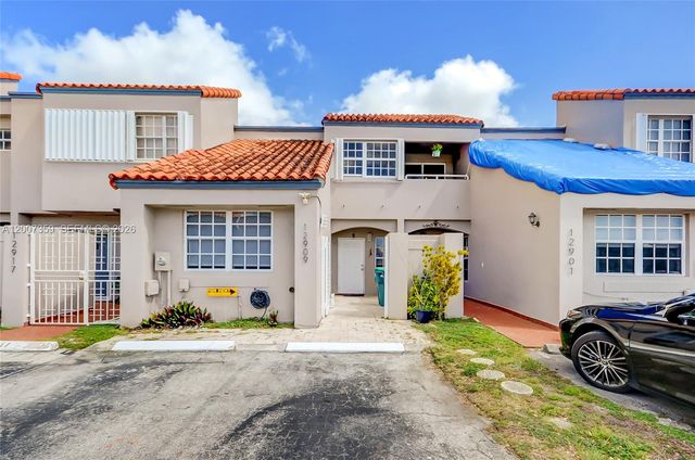 12909 SW 61 0, Miami, FL 33183