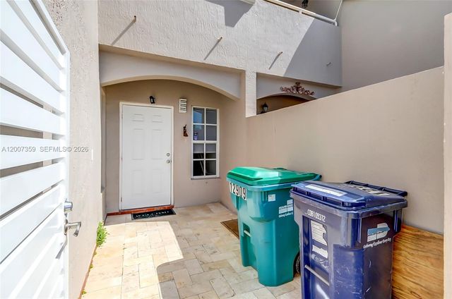 12909 SW 61 0, Miami, FL 33183