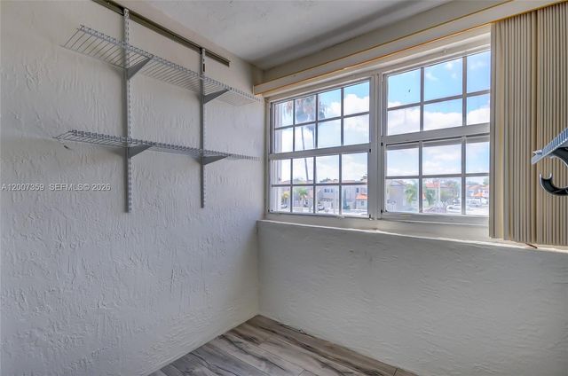 12909 SW 61 0, Miami, FL 33183