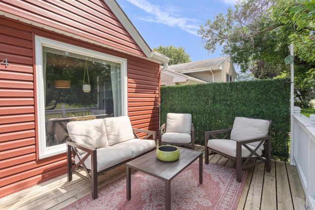 3824 Toledo Avenue N, Robbinsdale, MN 55422