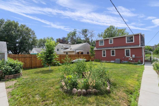 3824 Toledo Avenue N, Robbinsdale, MN 55422