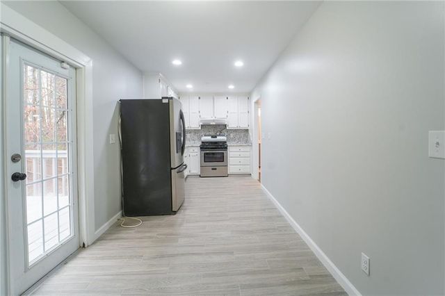 3170 Ashly Brooke Drive, Snellville, GA 30078