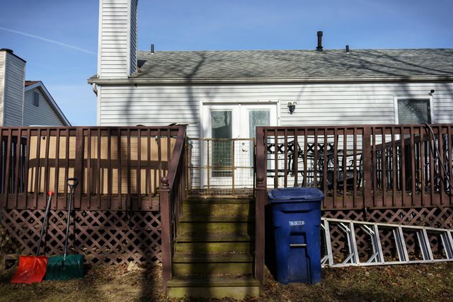 6927 Woody Court, Canal Winchester, OH 43110