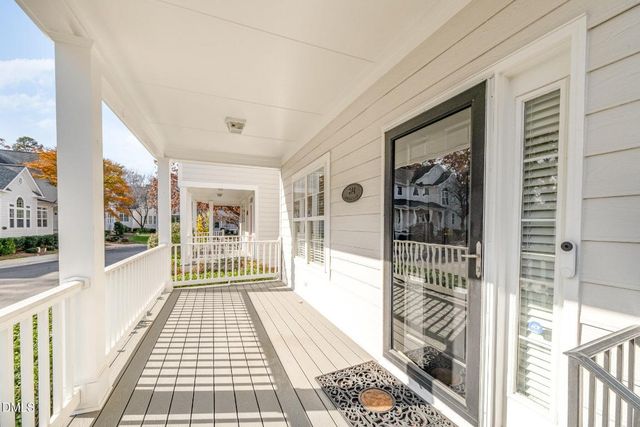 3912 Stags Leap Circle 27, Raleigh, NC 27612