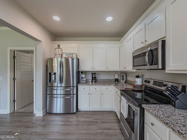 198 Woodlawn Avenue, Winder, GA 30680