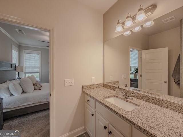 198 Woodlawn Avenue, Winder, GA 30680