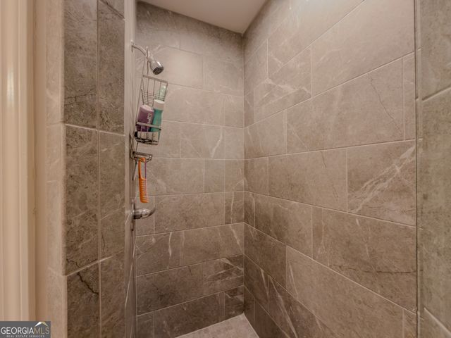 198 Woodlawn Avenue, Winder, GA 30680