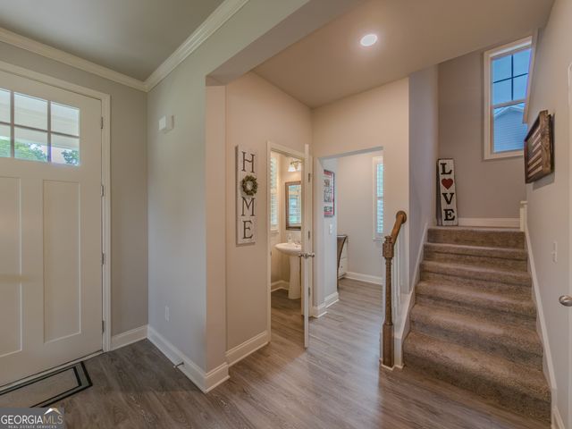 198 Woodlawn Avenue, Winder, GA 30680