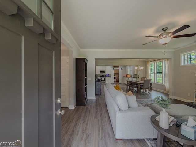 198 Woodlawn Avenue, Winder, GA 30680