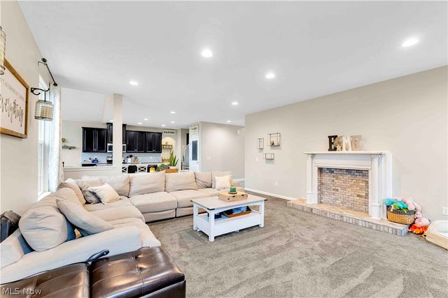 3147 Fairview Drive, Avon, OH 44011