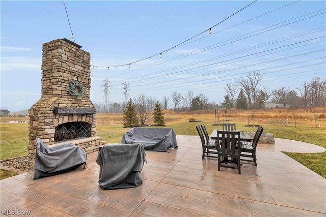 3147 Fairview Drive, Avon, OH 44011