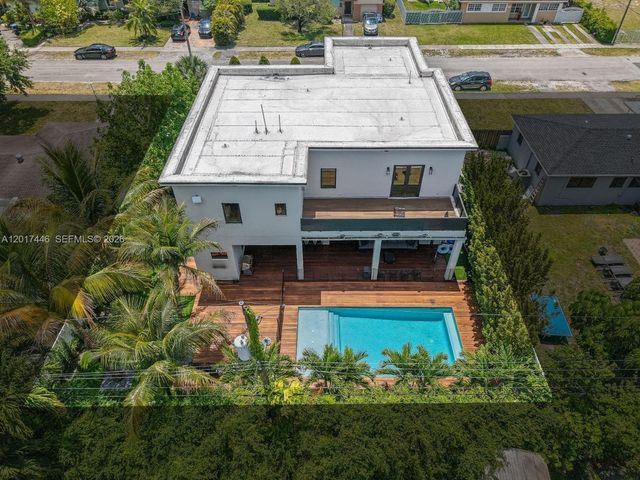 1025 NE 170th Ter, Miami, FL 33162
