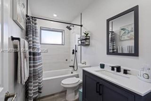 8461 NW 16th St 8461, Pembroke Pines, FL 33024