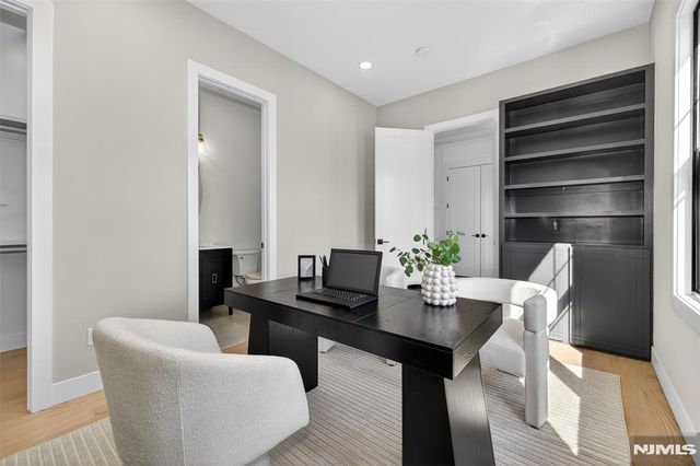 274 Cornwall Road, Glen Rock, NJ 07452