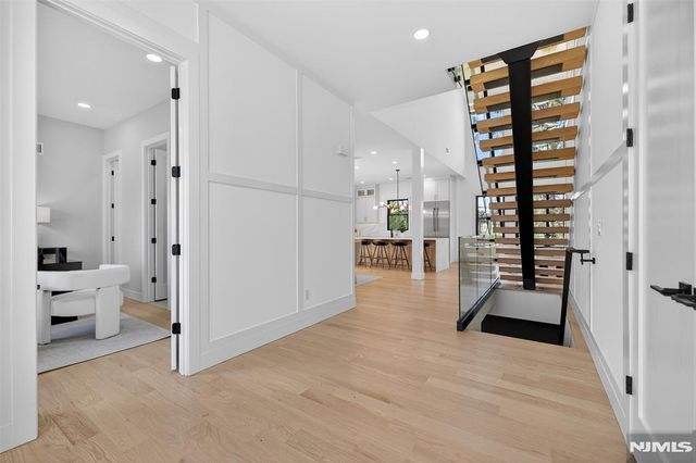 274 Cornwall Road, Glen Rock, NJ 07452