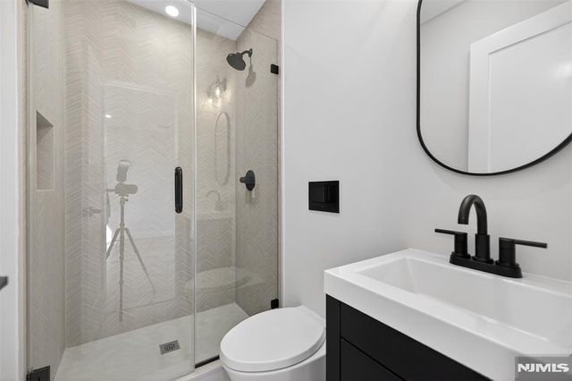 274 Cornwall Road, Glen Rock, NJ 07452