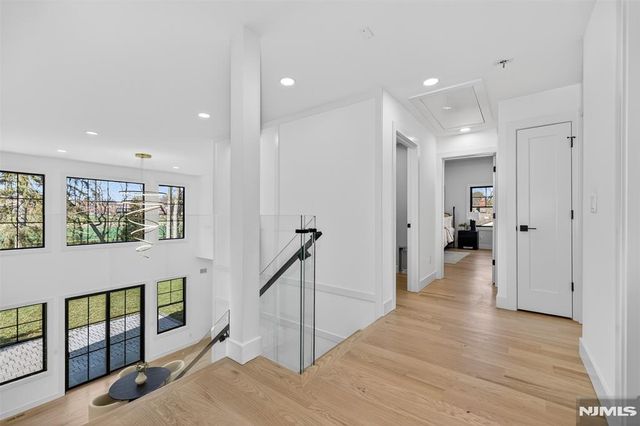 274 Cornwall Road, Glen Rock, NJ 07452