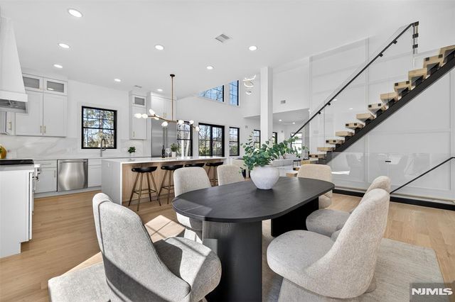 274 Cornwall Road, Glen Rock, NJ 07452