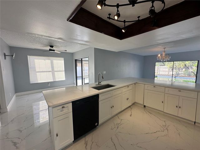 7846 SNOWBERRY CIRCLE, Orlando, FL 32819