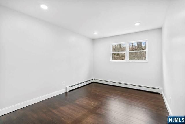 465 5th Street 2, Palisades Park, NJ 07650