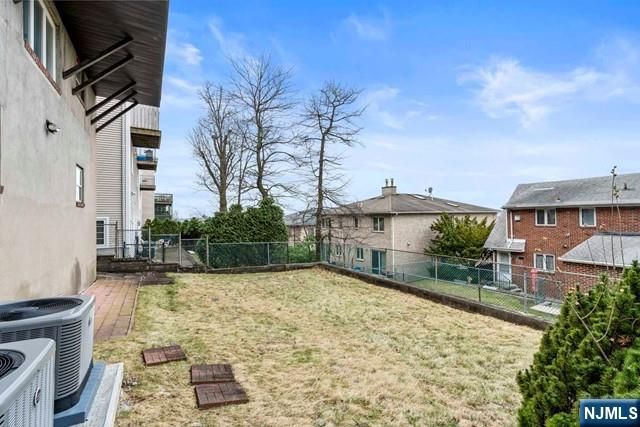 465 5th Street 2, Palisades Park, NJ 07650