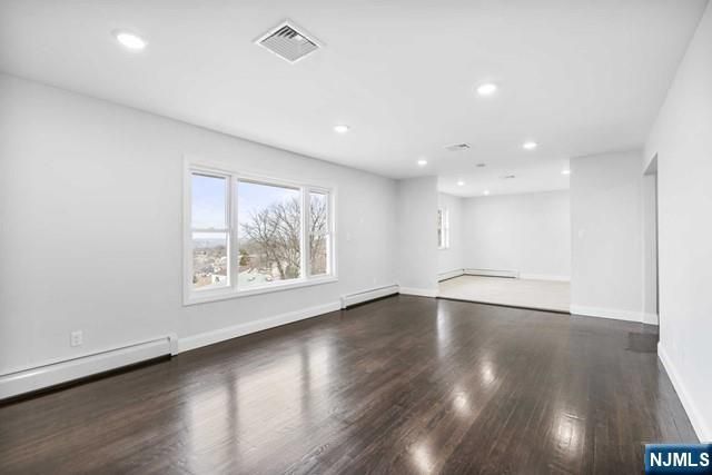 465 5th Street 2, Palisades Park, NJ 07650