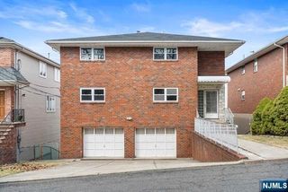 465 5th Street 2, Palisades Park, NJ 07650