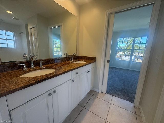 10650 Ragsdale ST, Bonita Springs, FL 34135