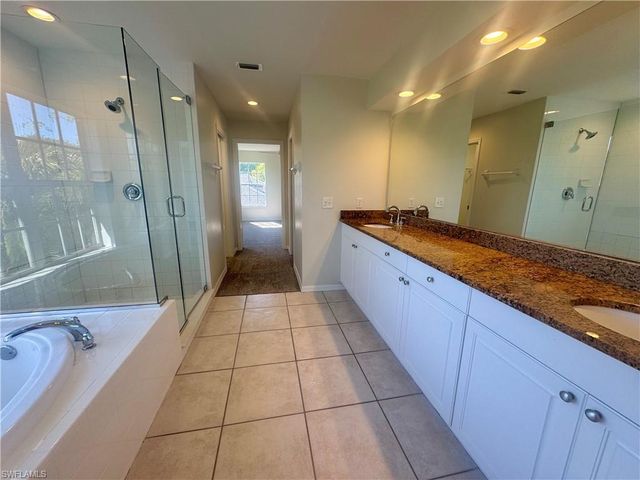 10650 Ragsdale ST, Bonita Springs, FL 34135