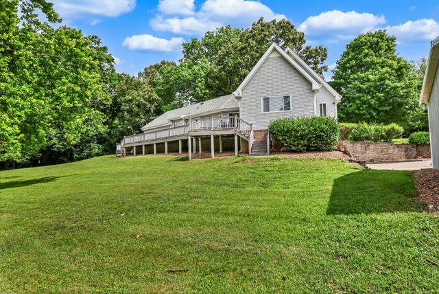2100 Bearden Rd, Clarksville, TN 37043