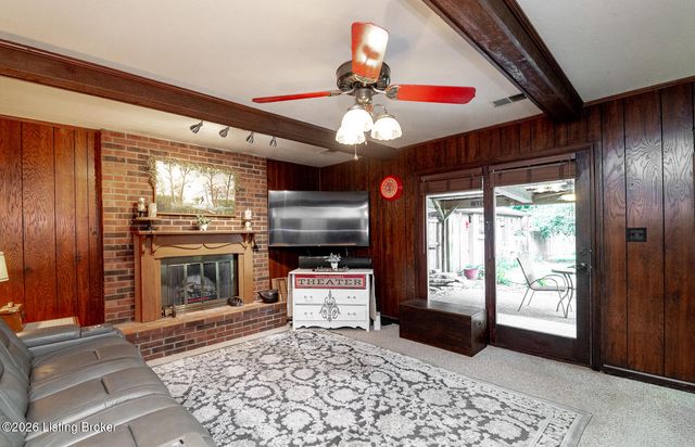 6522 Dunnlea Dr, Pewee Valley, KY 40056
