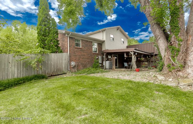 6522 Dunnlea Dr, Pewee Valley, KY 40056