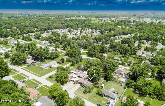 6522 Dunnlea Dr, Pewee Valley, KY 40056