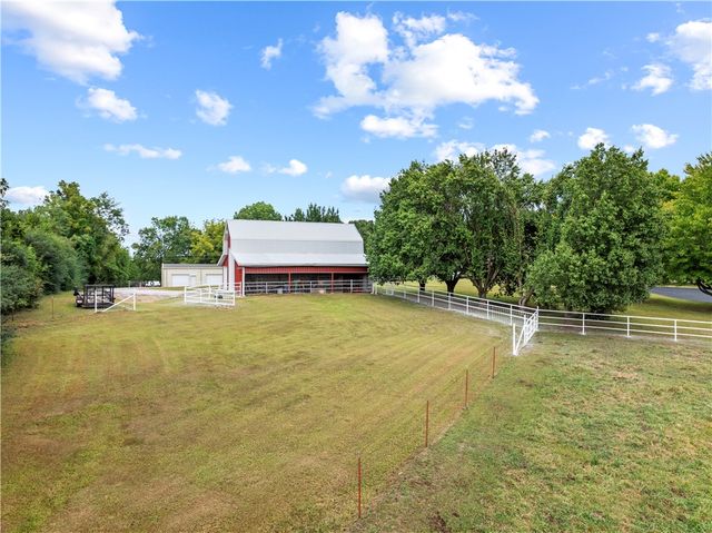 2014 Creekwood Road, Harrison, AR 72601