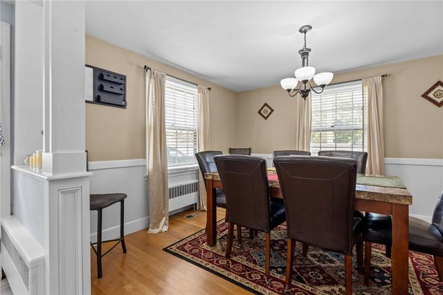 74 Youngs Avenue, West Warwick, RI 02893