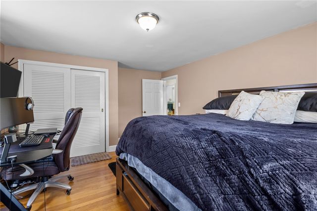 74 Youngs Avenue, West Warwick, RI 02893