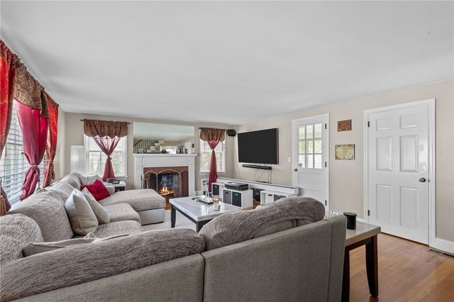 74 Youngs Avenue, West Warwick, RI 02893
