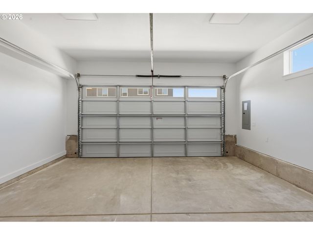 4003 Sw ROYAL Ave, Gresham, OR 97080