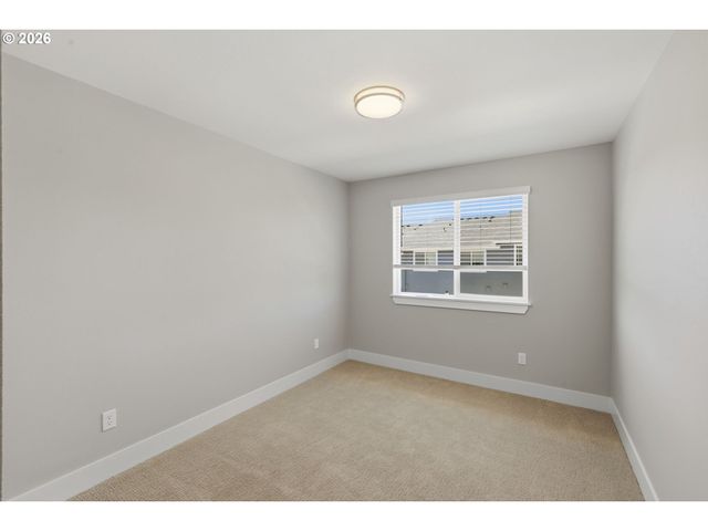 4003 Sw ROYAL Ave, Gresham, OR 97080