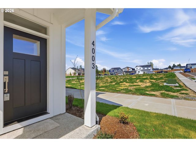 4003 Sw ROYAL Ave, Gresham, OR 97080