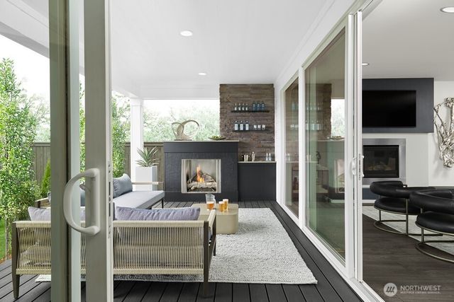 12411 NE 157th Place, Woodinville, WA 98072