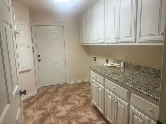 11824 Bellhurst Avenue, Oklahoma City, OK 73162