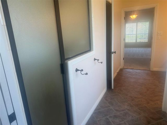 11824 Bellhurst Avenue, Oklahoma City, OK 73162