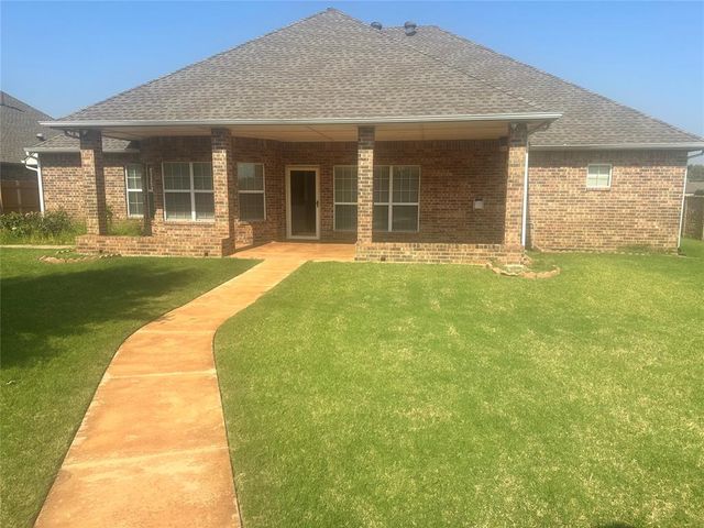 11824 Bellhurst Avenue, Oklahoma City, OK 73162